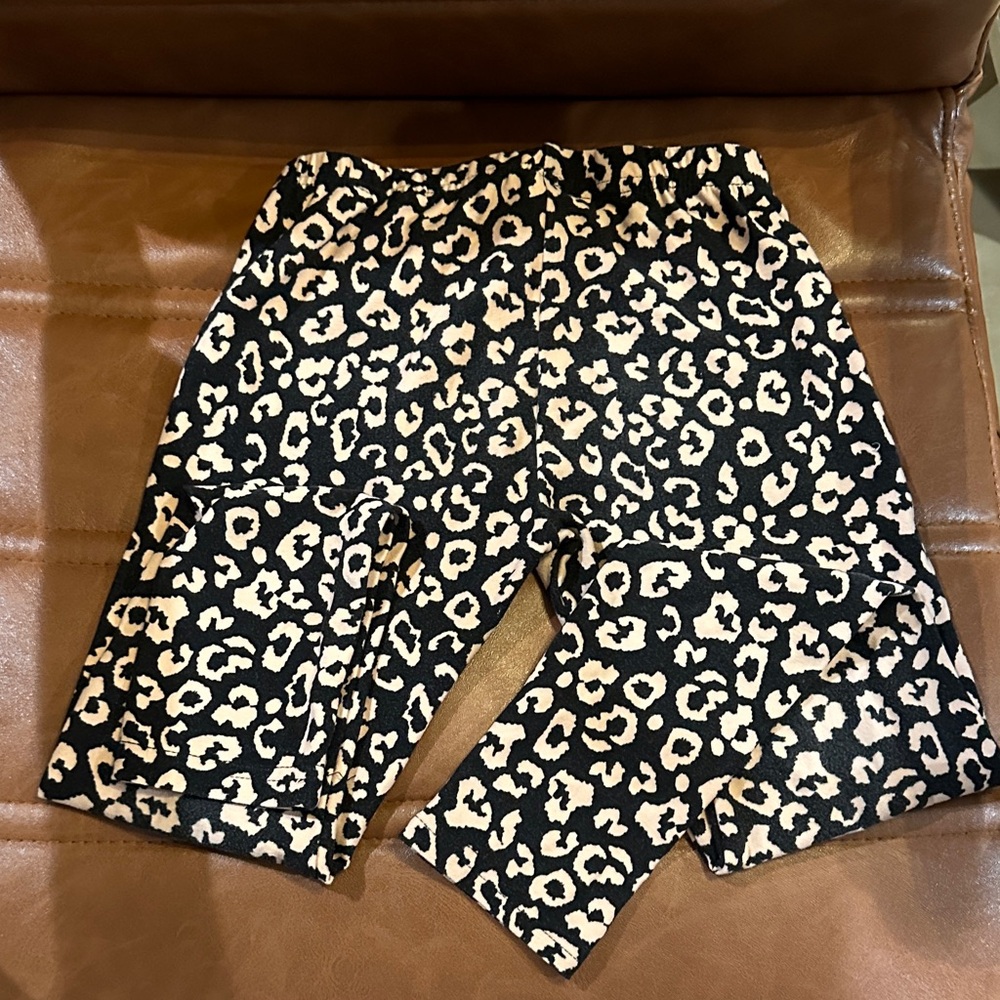 Dot Dot Smile Black and Cream Leopard Print Leggings - Picture 8 of 8
